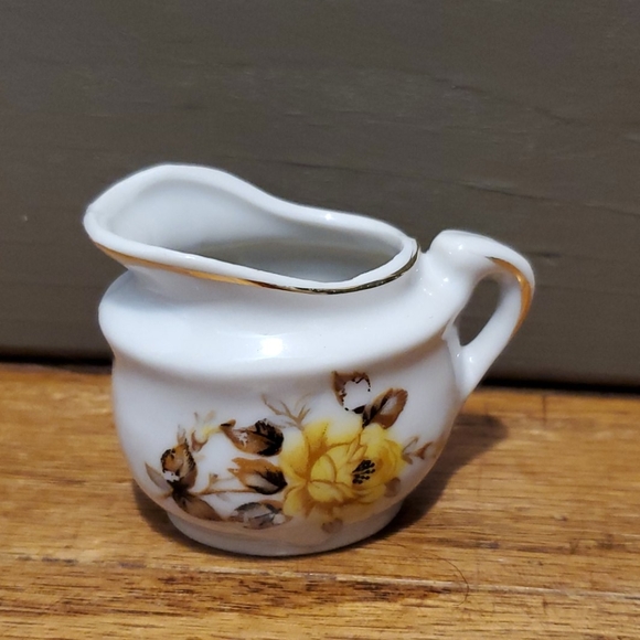VTG & Beautiful Miniature Cream & Sugar Decor Yellow Rose Porcelain Victorian - Picture 4 of 11